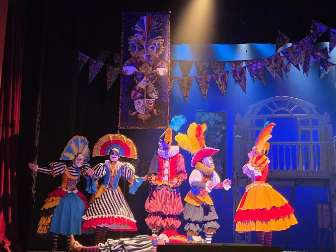 Фото: премьера спектакля «Дуэнья»