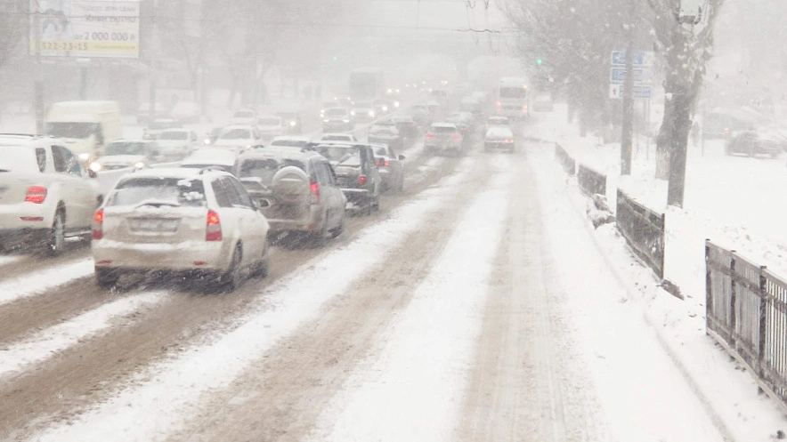 Фото: Сильная метель в Ростове, кадр 1rnd