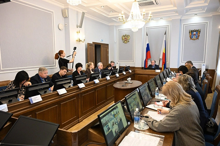 Фото: Законодательное Собрание Ростовской области