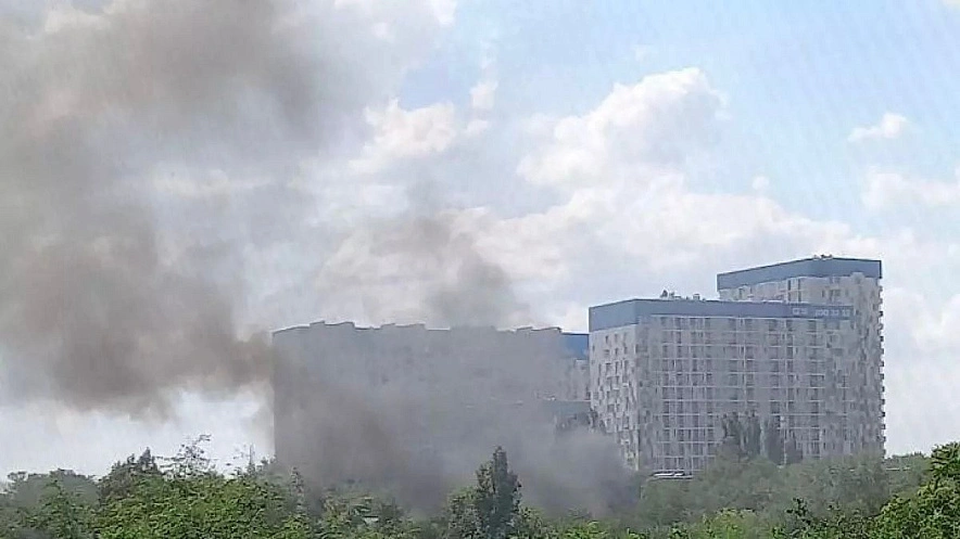 Фото: В Ростове на Военведе загорелась электроподстанция / фото: соц. сети 