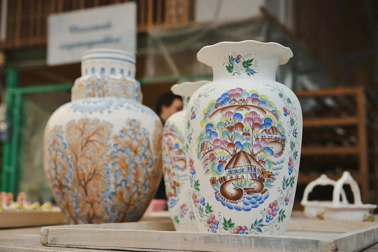 Фото: Производство знаменитого фаянса из Ростовской области «Семикаракорская керамика», фото - 1rnd 