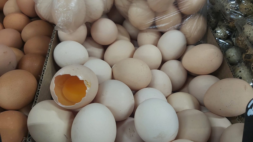 Фото: Куриные яйца подорожали на 47 рублей с начала года в Ростовской области // фото 1rnd