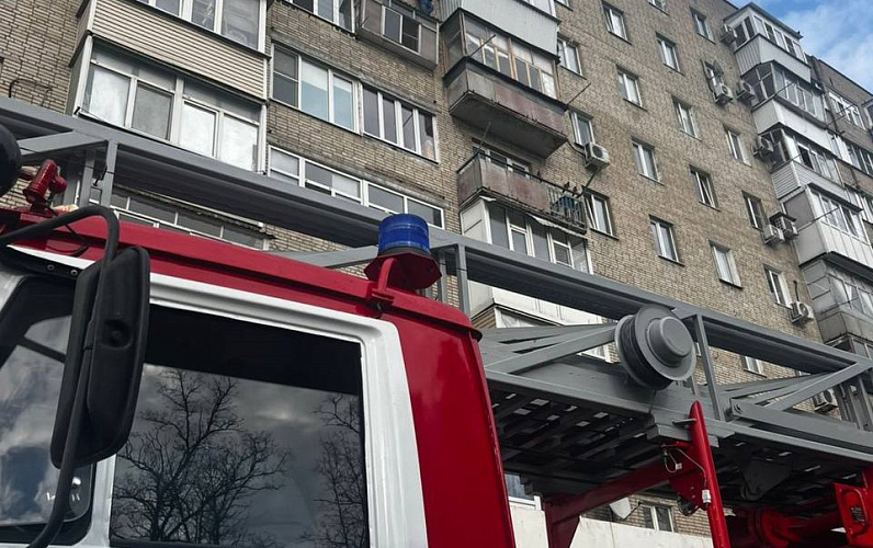 Фото: В Ростове при пожаре в высотке эвакуировали 25 человек, фото из публикаций 1rnd