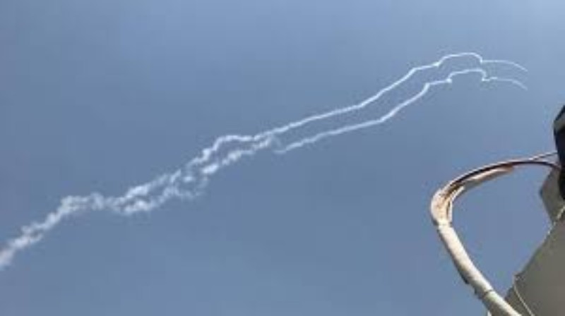 Фото: Инверсионные следы в небе, иллюстрация с сайта vesty.ru Фото: Инверсионные следы в небе, иллюстрация с сайта vesty.ru