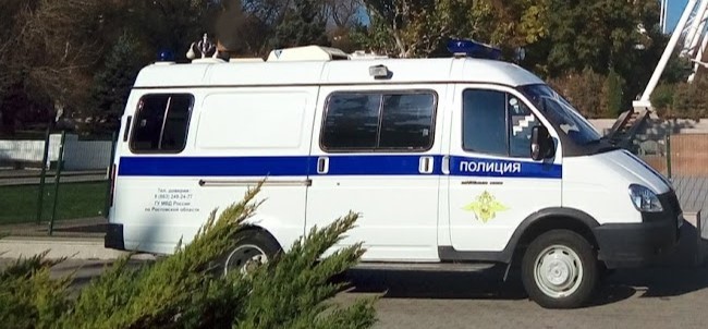 Фото: Автомобиль полиции в центре Ростова, кадр 1rnd