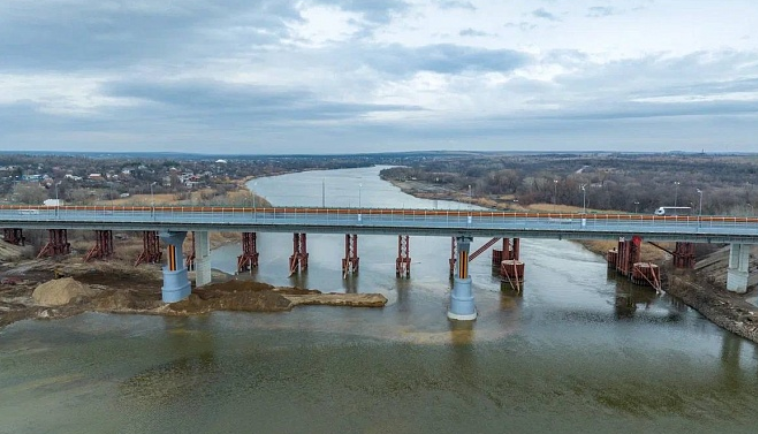 Фото: Мост через Северский Донец открыли для движения в Ростовской области // фото  пресс-служба ГК «Автодор»