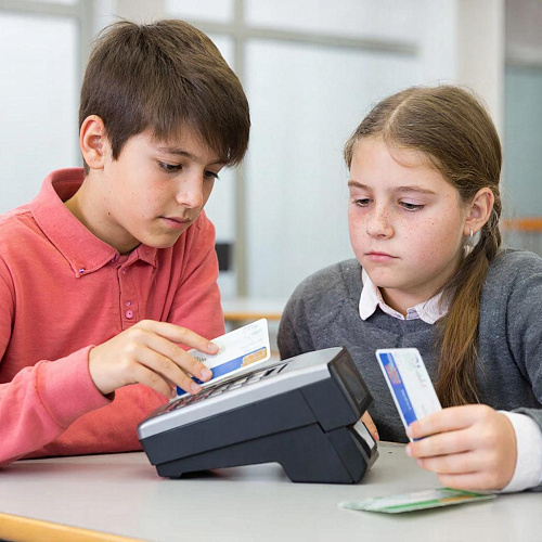 Фото: сгенерировано нейросетью для Сбера