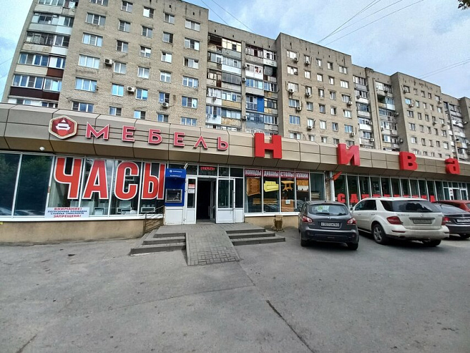 Фото: Ростовчанин выжил после падения из балкона на 5 этаже, фото: ТГ-канал ростовского управления ГО ЧС Фото: Ростовчанин выжил после падения из балкона на 5 этаже, фото: ТГ-канал ростовского управления ГО ЧС