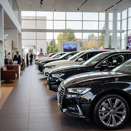 Фото: сгенерировано нейросетью для Сбера