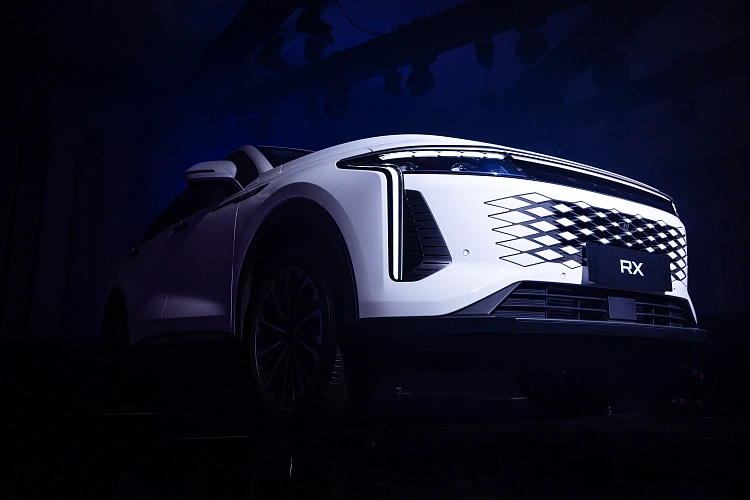 Фото:  В Ростове появился инновационный купе-кроссовер Exeed RX премиального бренда из Китая