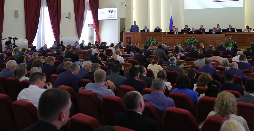 Фото: Заседание правительства Ростовской области 23 августа, кадр ПРО