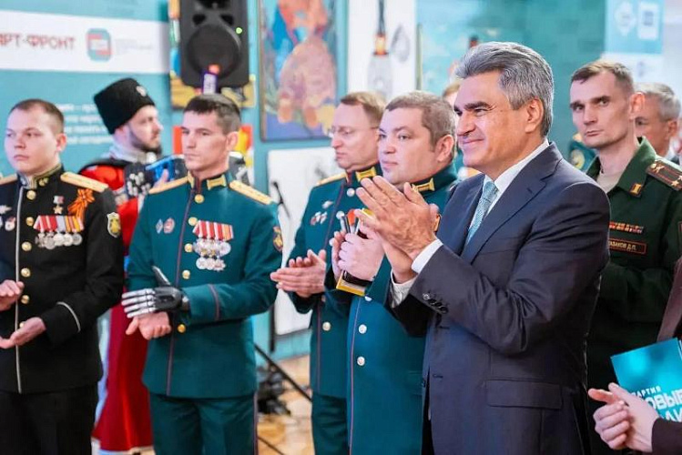 Фото: Новые люди