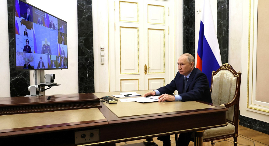 Фото: Президент РФ Владимир Путин, кадр пресс-службы Кремля