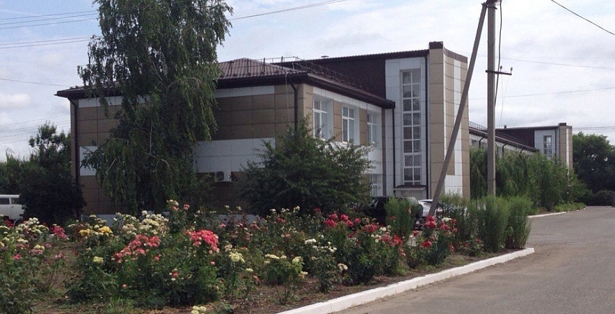 Фото: Здание Боковской ЦРБ, кадр из ВК больницы