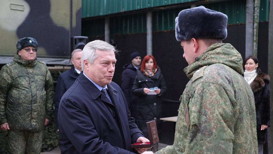 Фото: Василий Голубев на встрече с бойцами сил ПВО, кадр ПРО