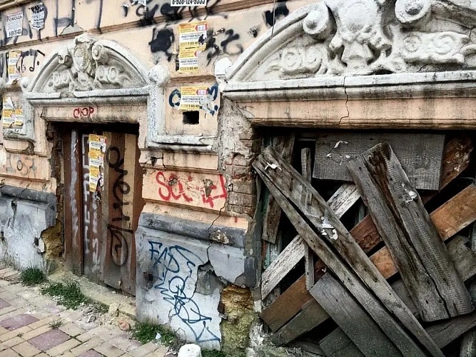 Фото: Мэрия Ростова намерена продать или снести 38 старинных особняков в центре // фото 1rnd