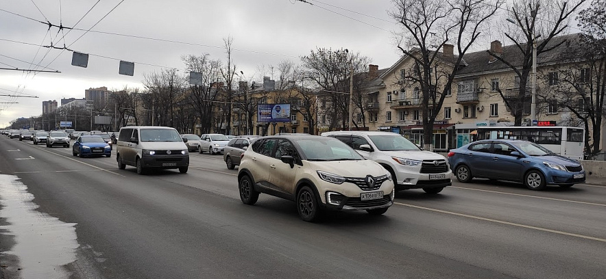 Фото: Пробка на проспекте Нагибина в Ростове, кадр 1rnd