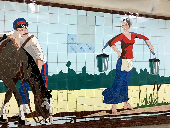 Фото: Реставрацию мозаики в ростовском переходе на Буденновском одобрила Госэкспертиза // фото из публикаций 1rnd