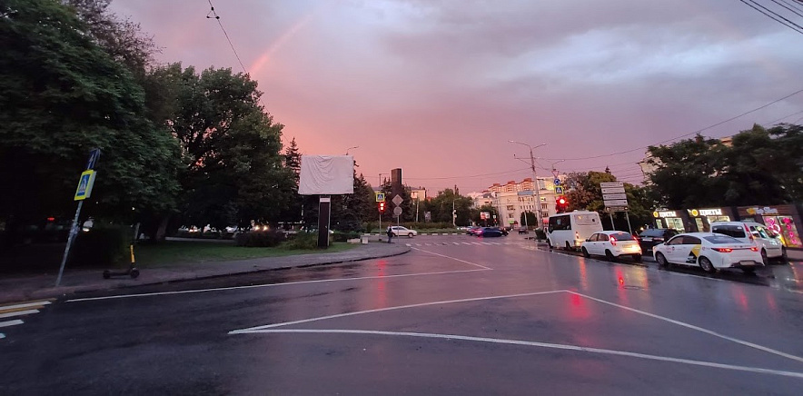 Фото: Розовые облака после ливня в Ростове, кадр 1rnd