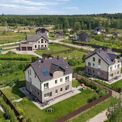 Фото: сгенерировано нейросетью для Сбера