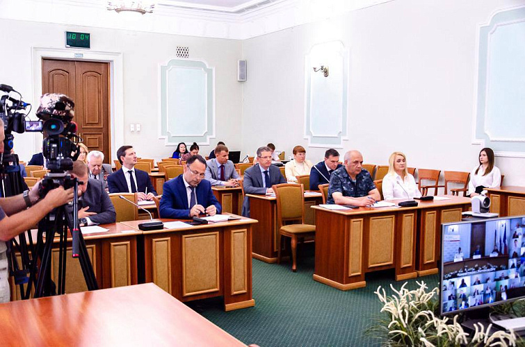 Фото: планёрное совещание // фото пресс-службы администрации Ростова Фото: планёрное совещание // фото пресс-службы администрации Ростова
