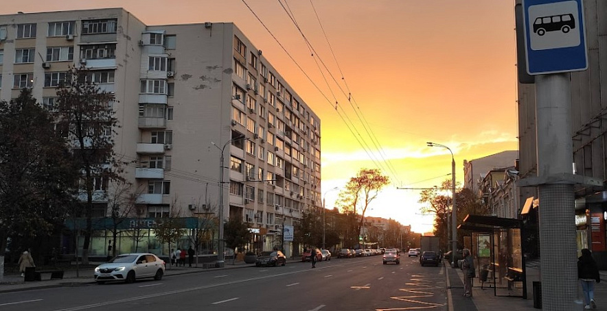 Фото: Яркий закат в Ростове, кадр 1rnd