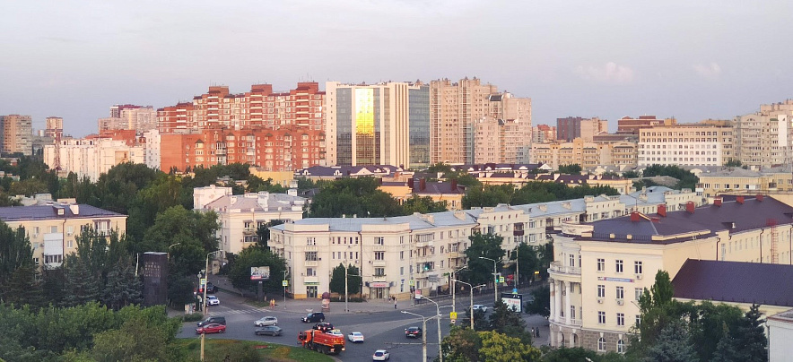 Фото: Высотки и сталинки в центре Ростова, кадр 1rnd