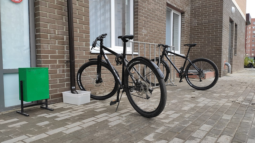 Фото: Велосипеды возле дома в Ростове, кадр 1rnd